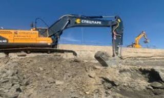 Разработка грунта под коллекторы в Славгороде от 2579 руб. – 2Землекопа-Слд