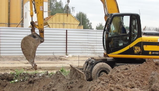 Выкопать яму экскаватором в Славгороде от 929 руб. - 2Землекопа-Слд
